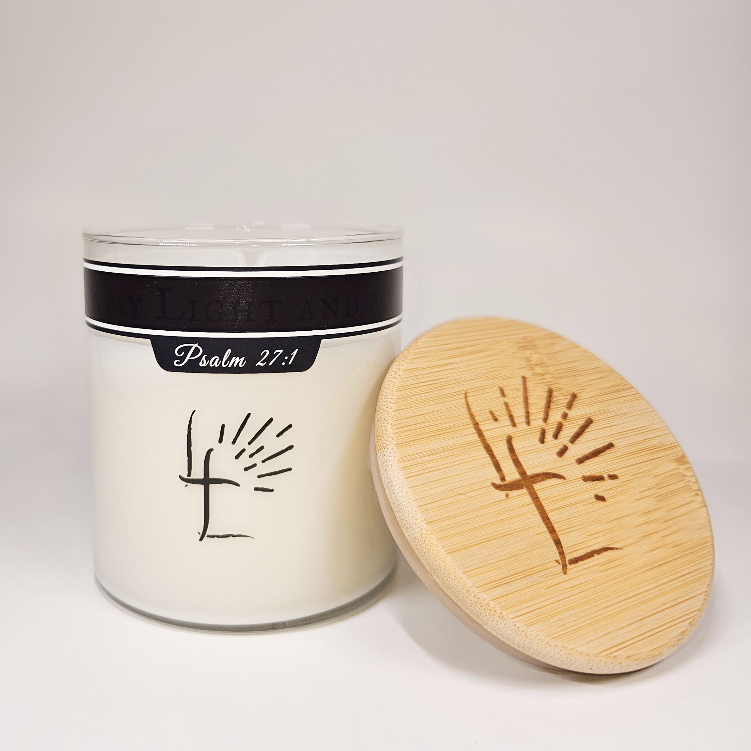 Natural Soy-coconut wax Reveal candle with bamboo lid