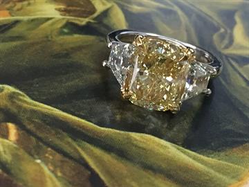 Fancy Yellow Diamond
