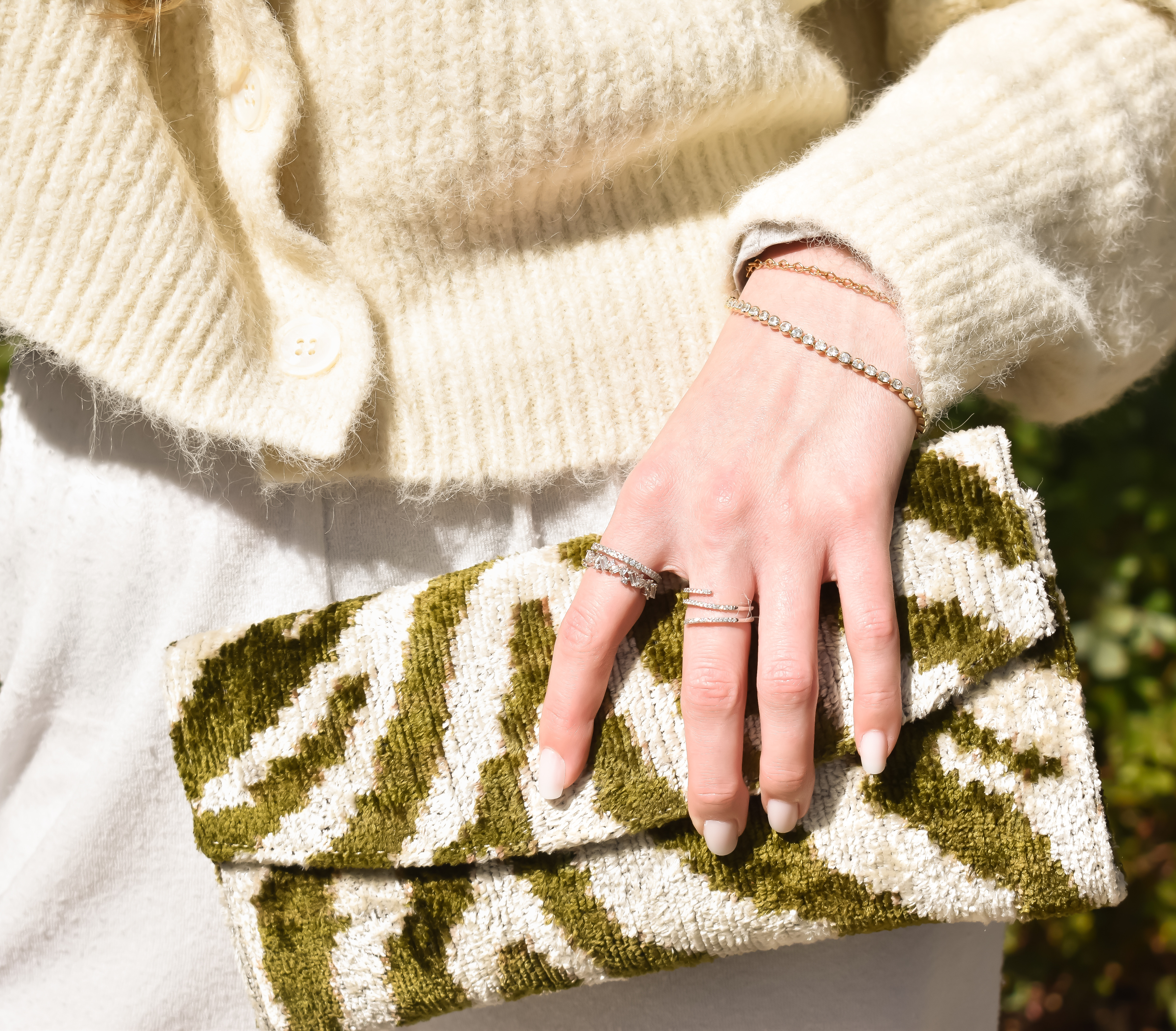 Our go-to tennis bracelet is the Morgan bracelet - a must-have style item. 