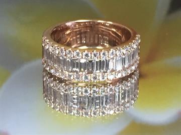 Diamond eternity band
