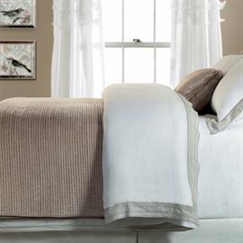 Lucy Coverlet (Pearl)