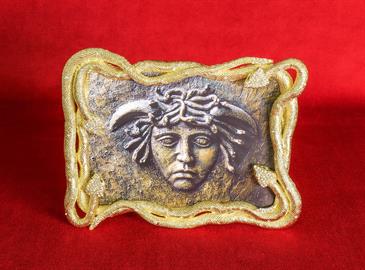 Gold Serpentina Frame