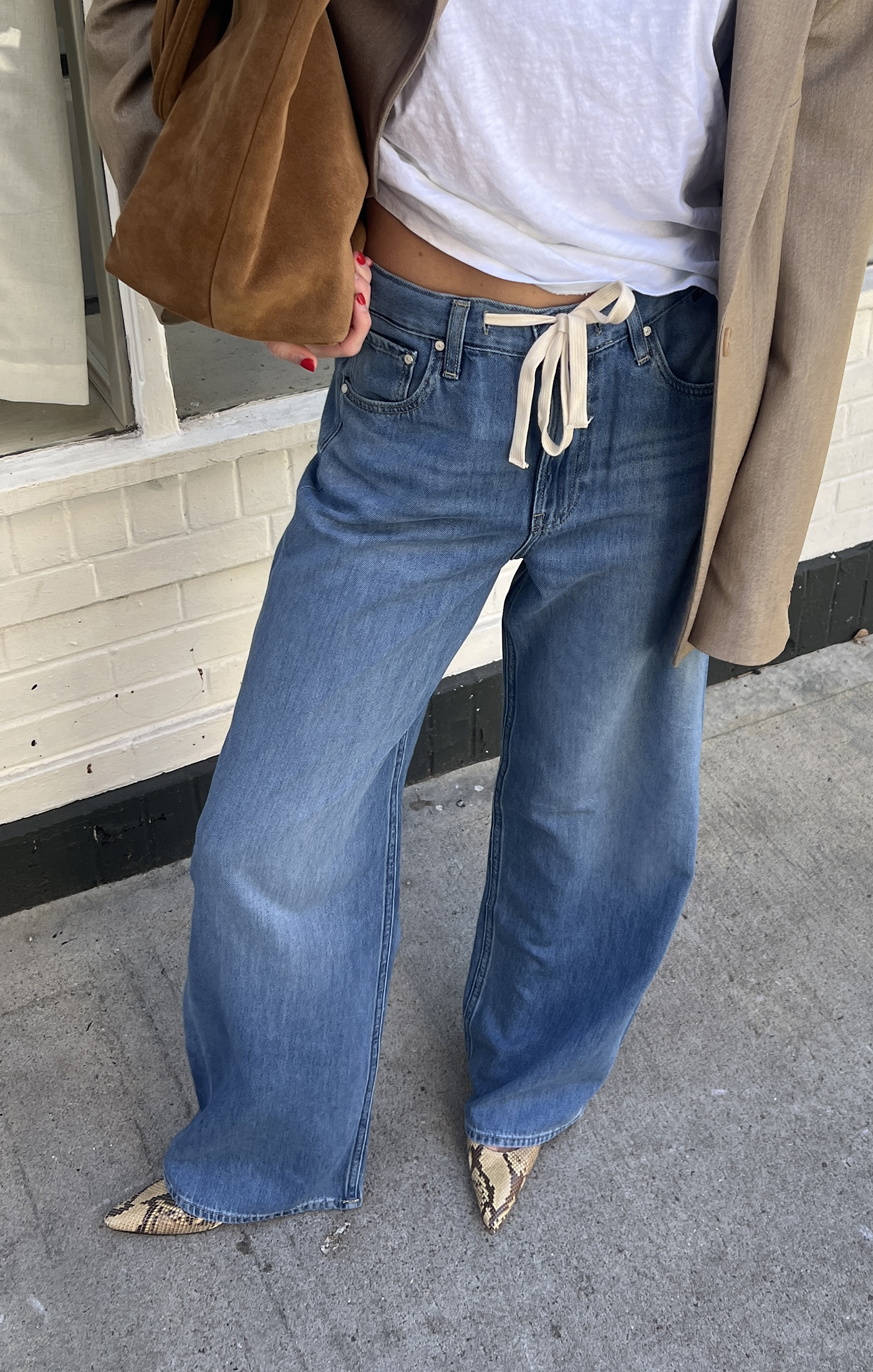 Made with our Well Blue fabric, it is super light weight, perfect for spring.
