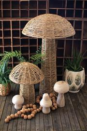 Handmade Decor from Natural and Recycled Materials