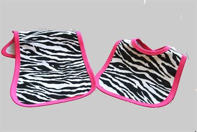 Zebra with Fuchsia Rose Collections
