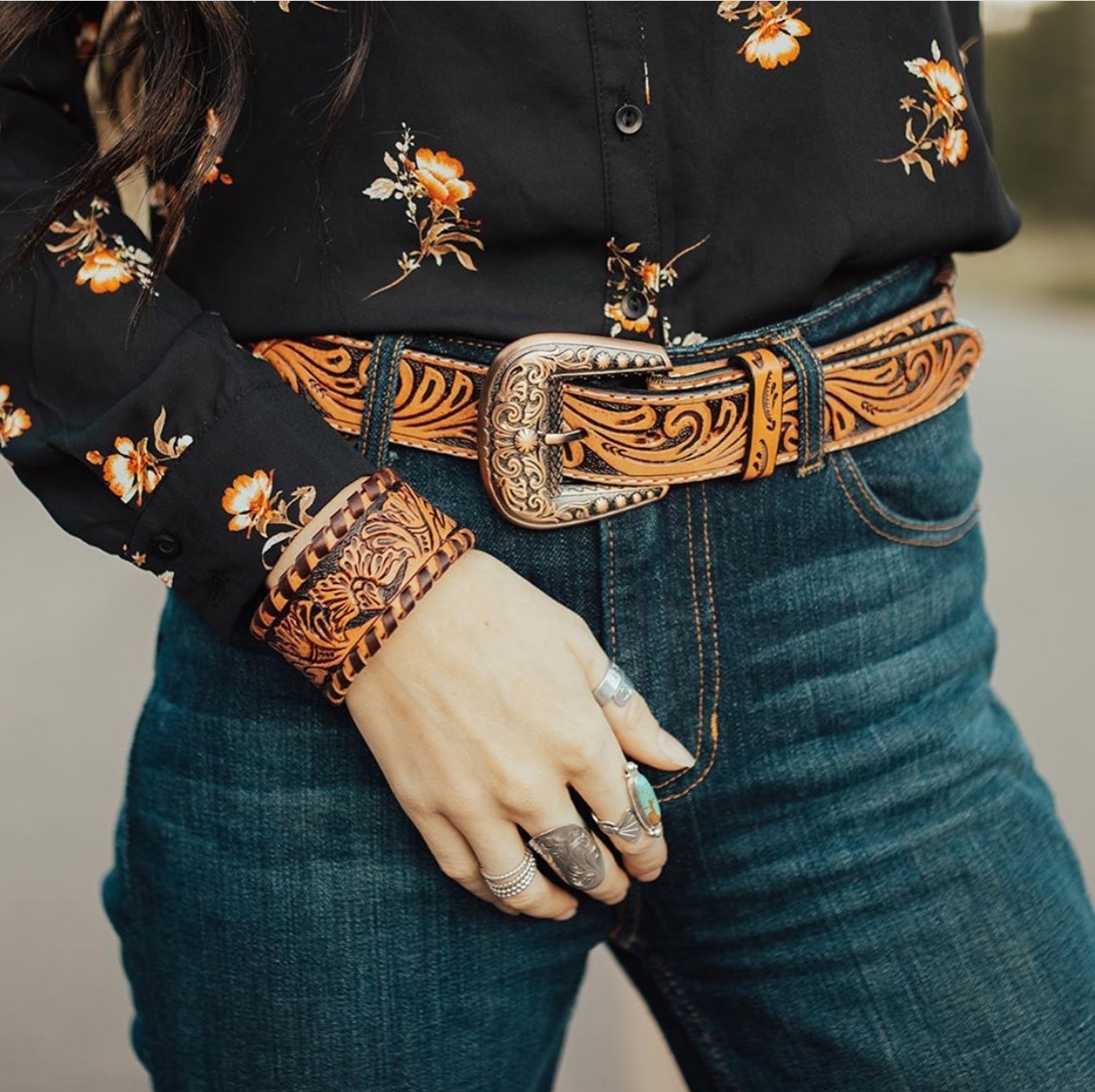 WE have over a dozen styles of western belts and matching cuffs ... 
