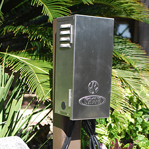 12V | 120V ABOVE GRADE-RXT TRANSFORMERS