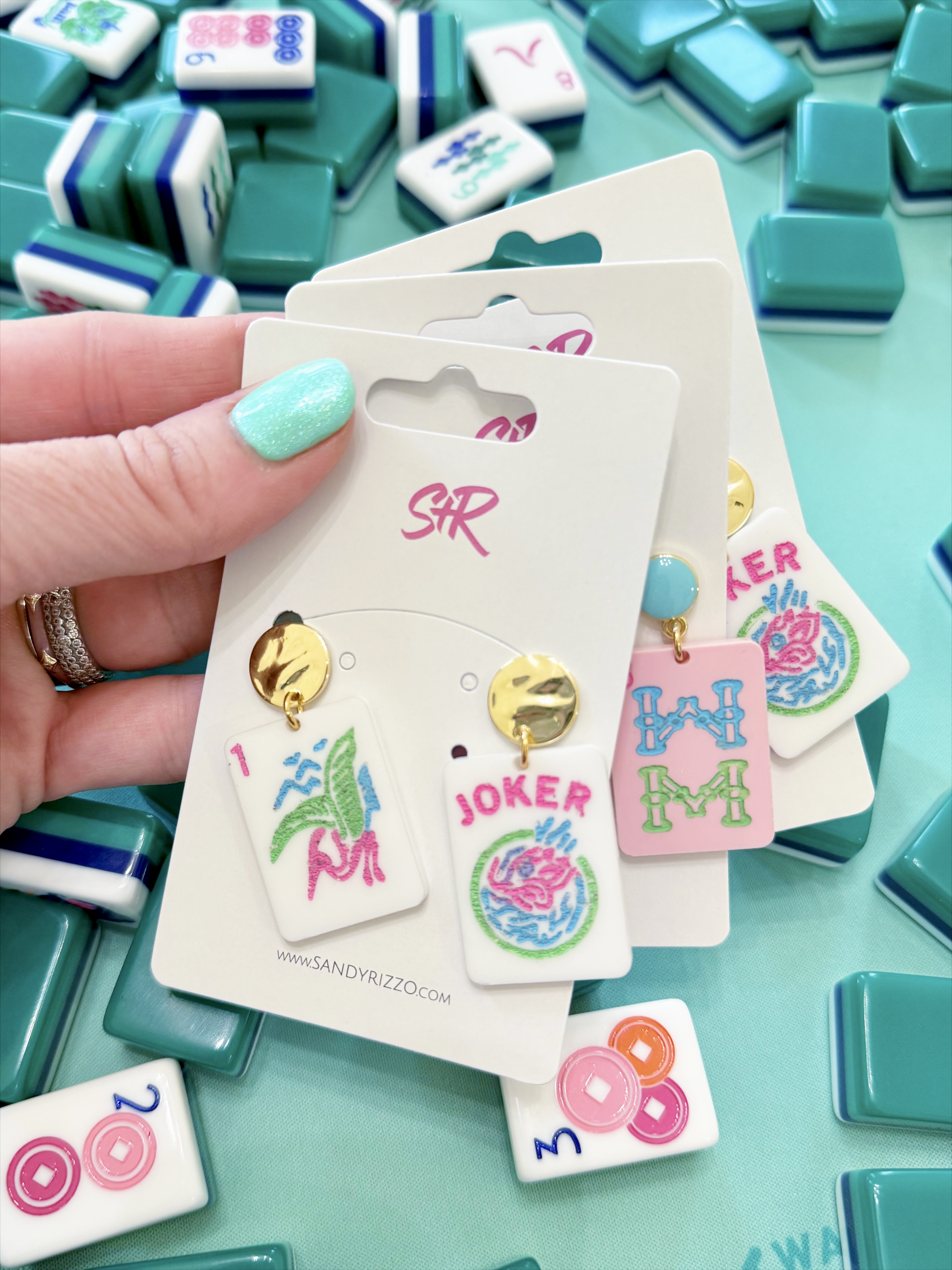 Hand-painted acrylic Mahjong tile earrings with a golden top! The perfect earring for any Mahjong lover!  *Hypoallergenic and nickel free.