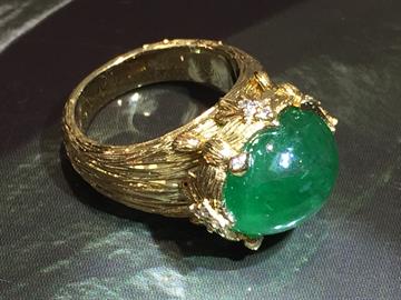 Natural emerald ring