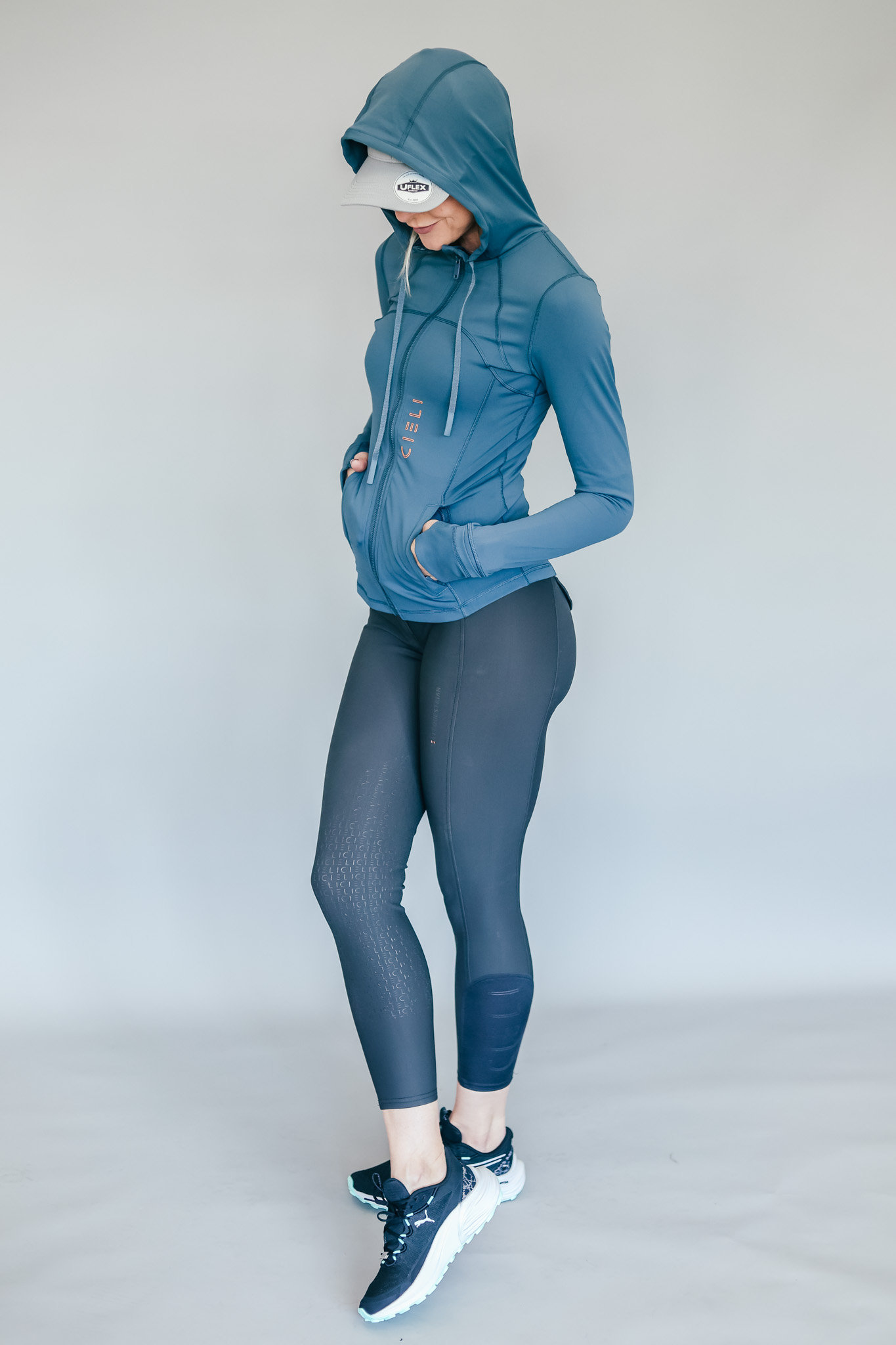 Elegant everyday breeches in lightweight four-way stretch fabric, designed for comfort, performance and a flattering fit. Available in full- and half-seat styles.