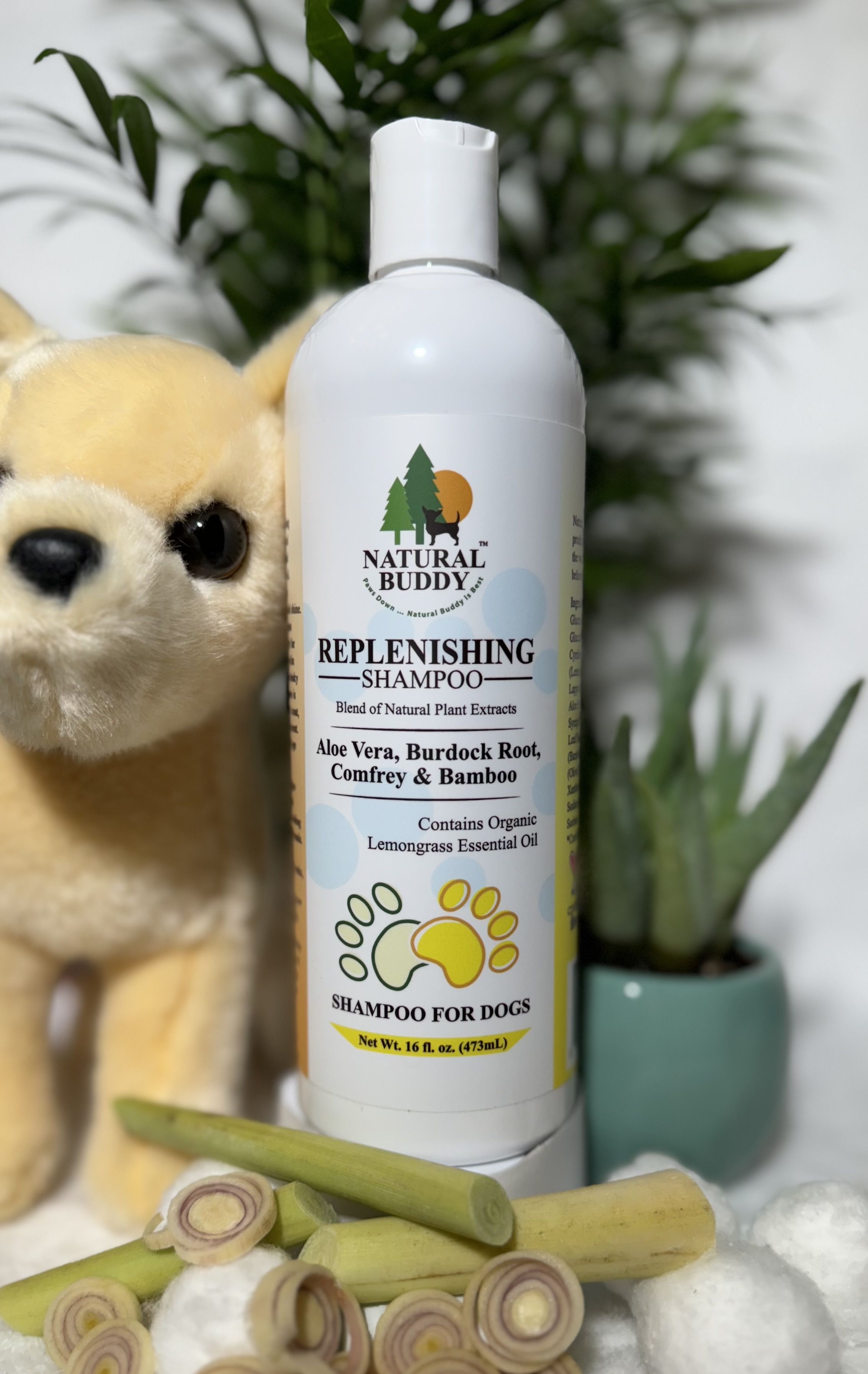 Manages flaky skin and lifts stubborn odors
