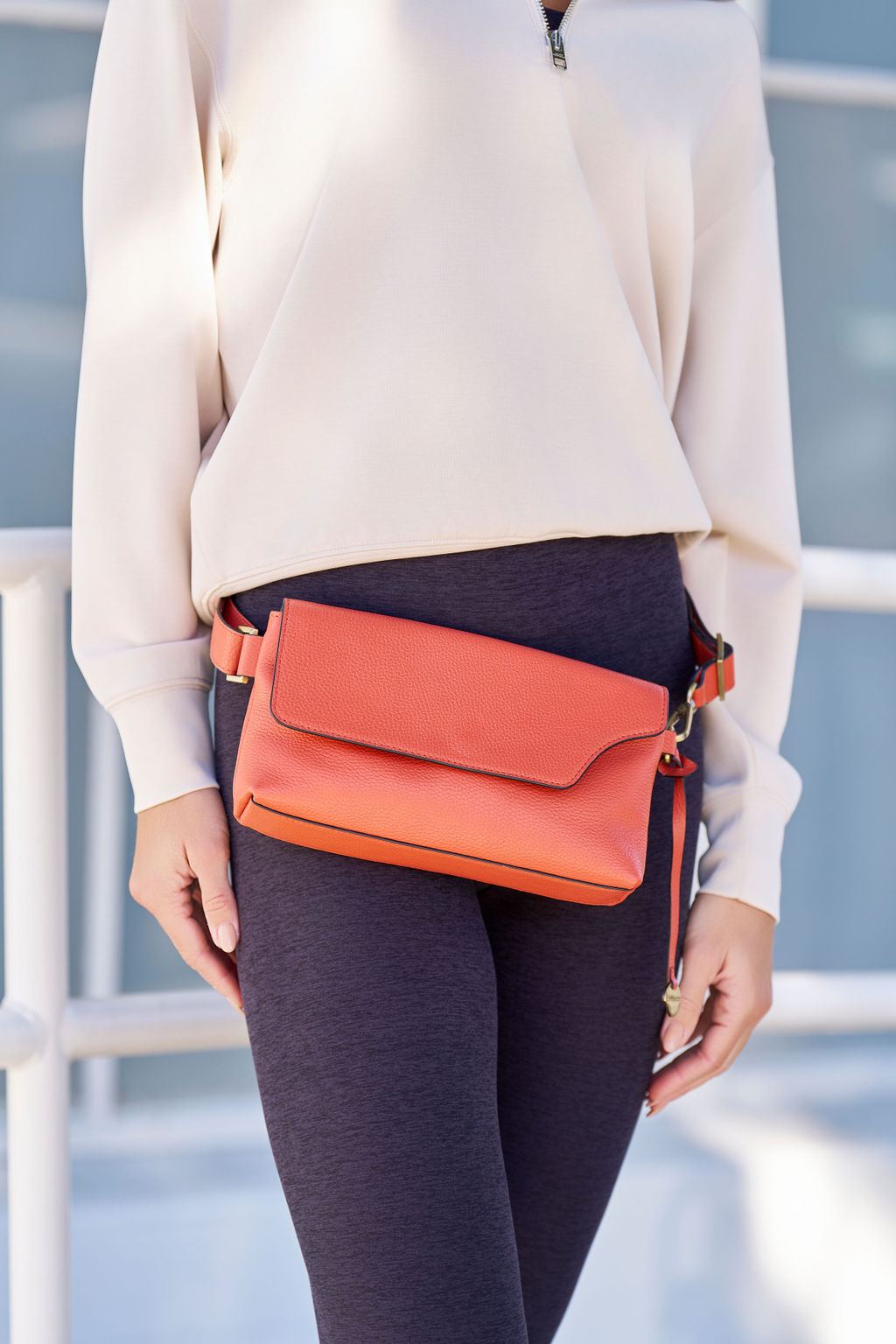 The whimsical Daneault Bag asymmetrical curve, the Kim, brings back the aged “Fanny” bag in a more modern style. The pebbled leather is super soft, molding easily to your body without the bulk. 