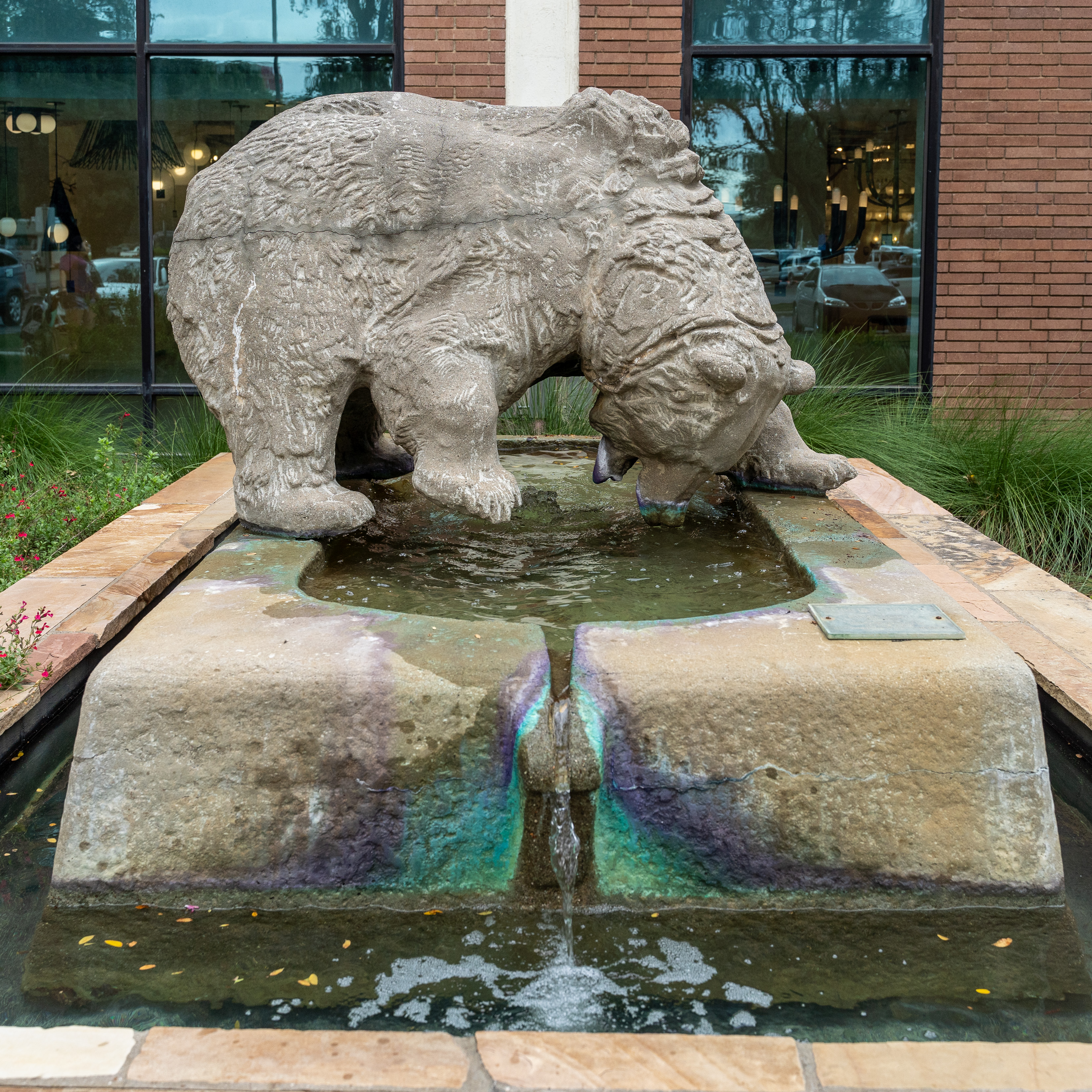DMC Sculpture Garden_The Bear by Mogens Bøggild